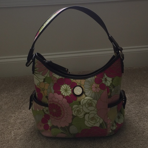 Spartina Handbags - Fun floral Spartina hobo bad.
