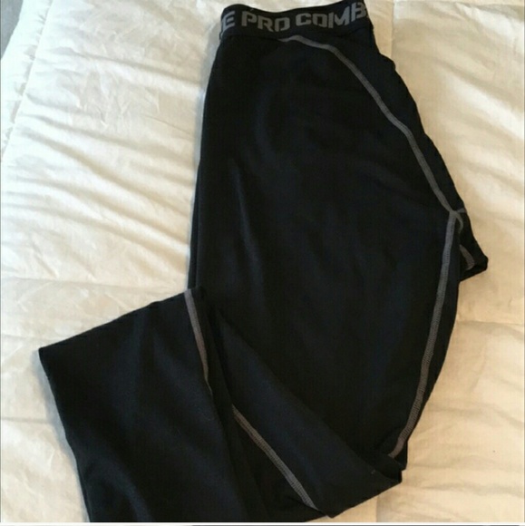 ❌SOLD❌Nike Pro Combat Tights