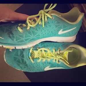 Nike Free TR Fit 3 Tennis Shoes
