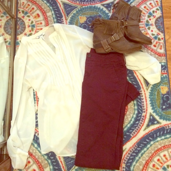 AE Maroon Skinny Pant