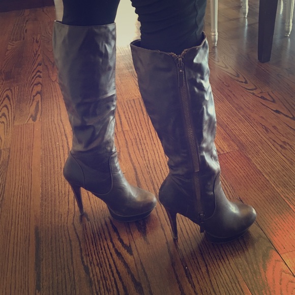 Brown Leather Knee High Heeled Boots