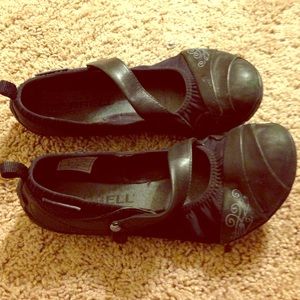 Black Mary Jane flats