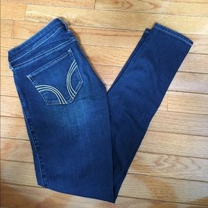 Hollister size 3R skinny jean