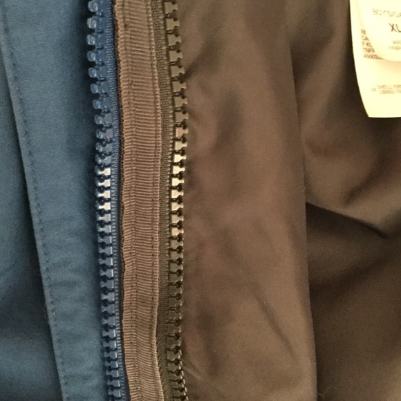 North Face shell jacket - Picture 4 of 4