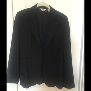 Brooks Brothers 346 Black Suit Jacket, Size 2