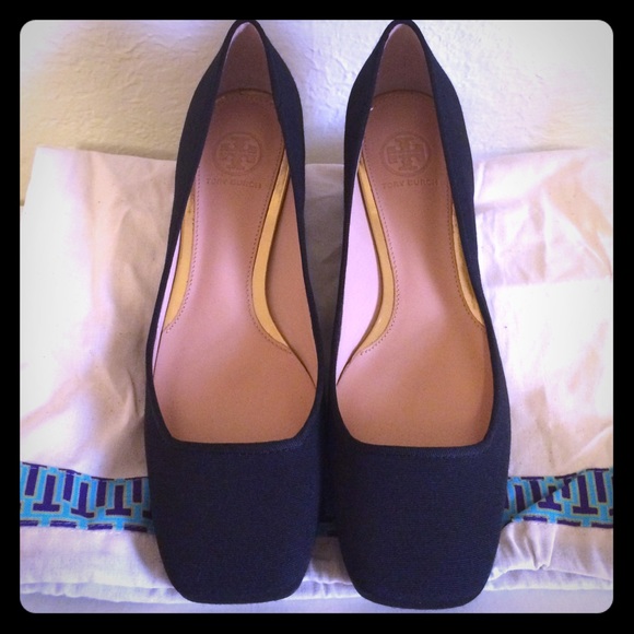 Tory Burch Regina Low-Heel Pump 6.0