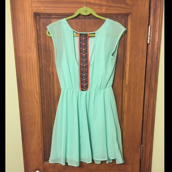 Gorgeous seafoam colored dress!