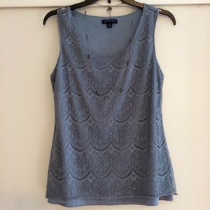 Banana Republic Top - Size M