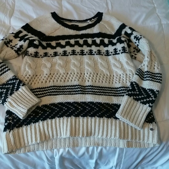 American eagle sweater
