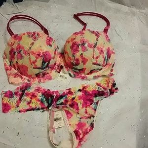 NWT matching Victoria's Secret Pink bra and panty