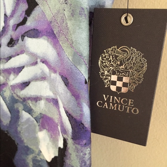 Vince Camuto Sleeveless Dress - Picture 2 of 2