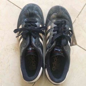 Adidas sambas KIDS SIZE