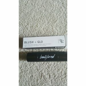 Beauty for real Blush + Glo NEW