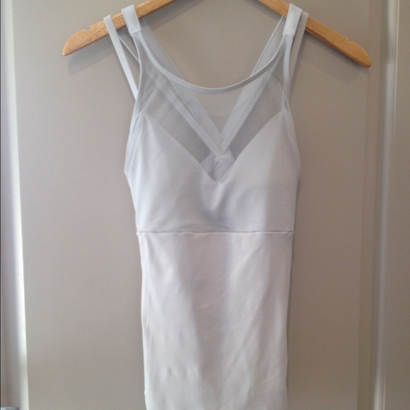 Alo Yoga Carmen Bra Tank - Vapor Grey