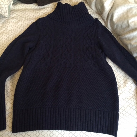 Cozy Navy Turtleneck Sweater NWOT