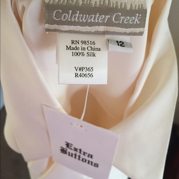 Blouse - Picture 3 of 3