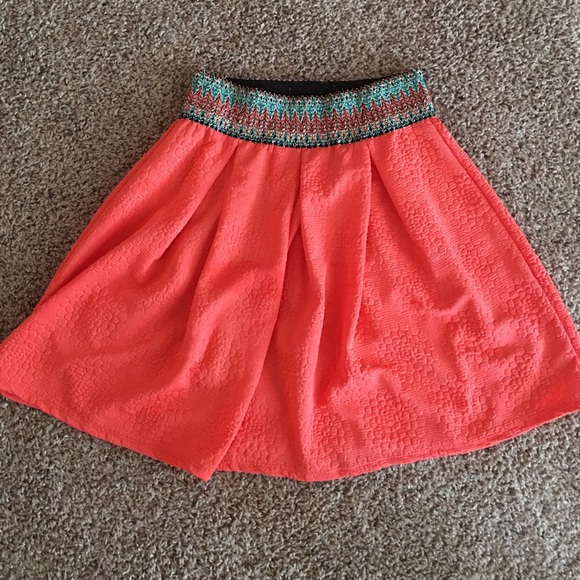 Francesca's spring skirt - Picture 1 of 1