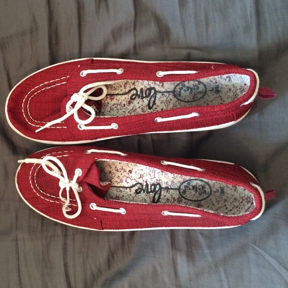Red boat shoes