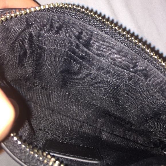 Coach wristlet - Picture 2 of 3