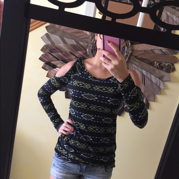 Tribal print shoulder cut-out top