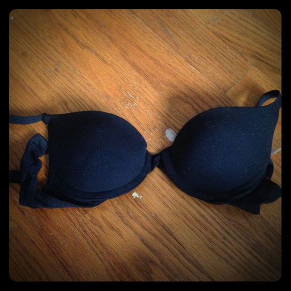 PINK Victoria's Secret black push up bra
