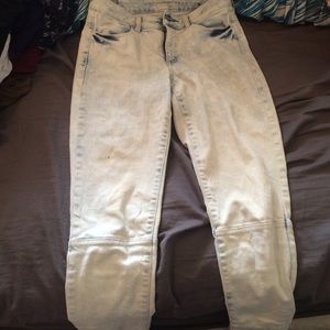High rise American eagle skinny