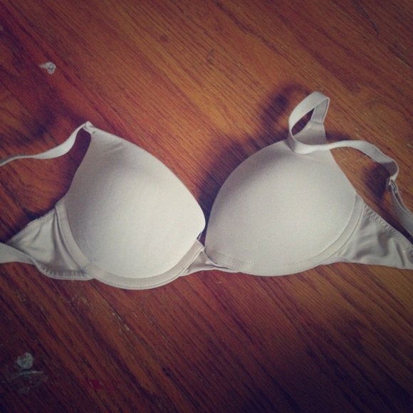 PINK Victoria's Secret tan push up bra