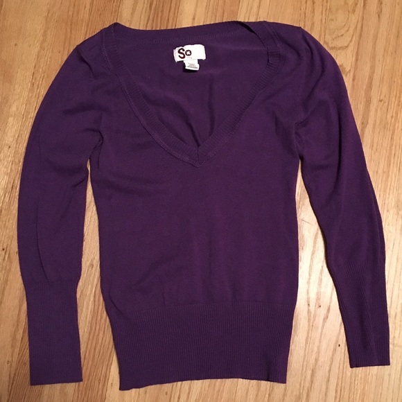Purple V-neck sweater - Picture 3 of 3
