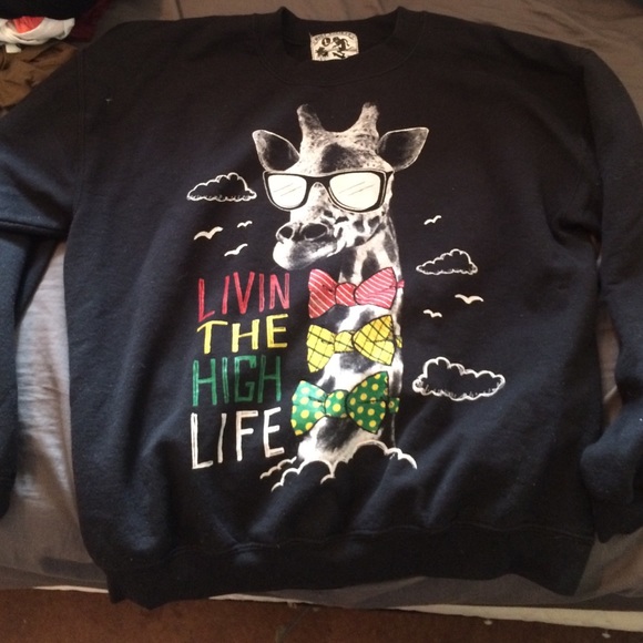 High on life crew neck