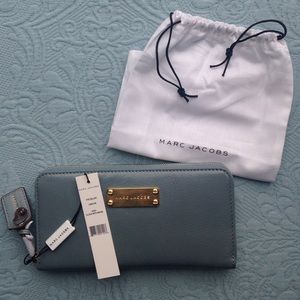 Marc Jacobs Deluxe Leather Wallet