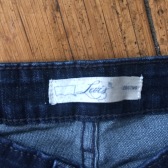 Levi's boot cut legging Jean - Picture 3 of 3