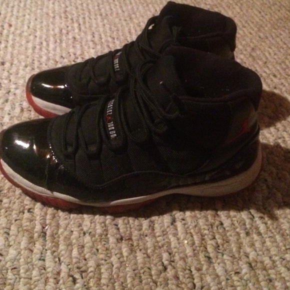 Jordan bred 11s - Picture 2 of 4