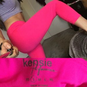 Kensie yoga capri pants 🎉🎉