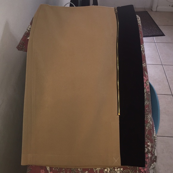 Ann Taylor color block skirt