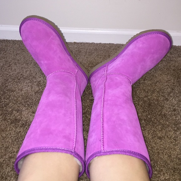 Fuschia Ukala boots