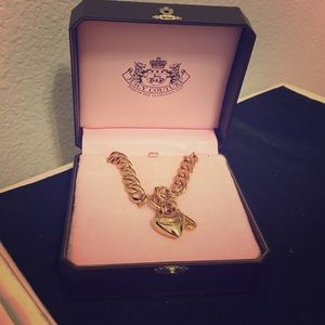 Juicy couture necklace