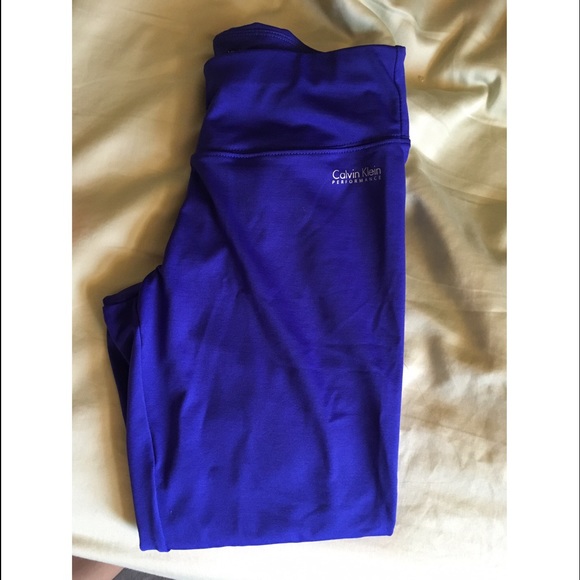 Calvin Klein Blue Yoga Capris