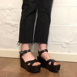 Black platform flatform strappy wedge sandals