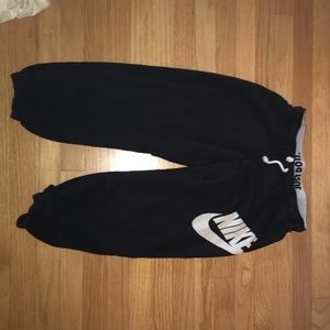 Nike cropped sweat pants