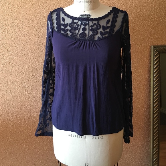 Free People Tops - Boho lace long sleeve top