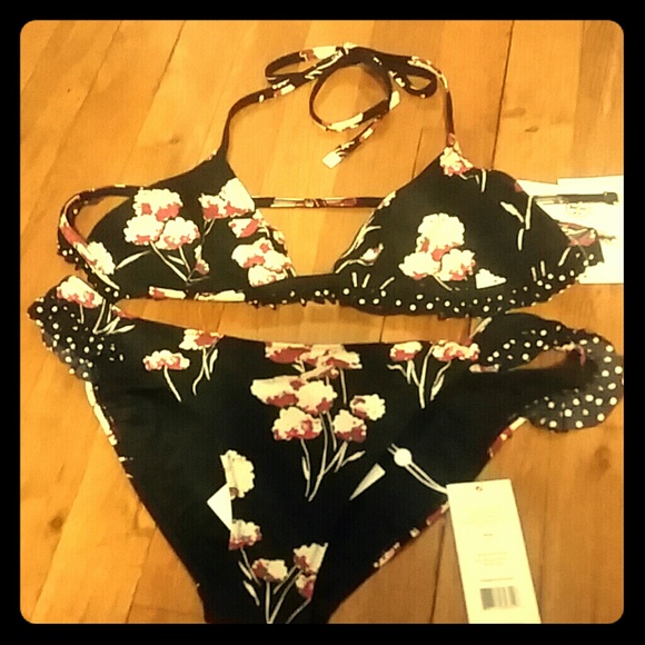 Brand new never worn! Tory burch bikini