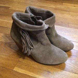 Steve Madden boots
