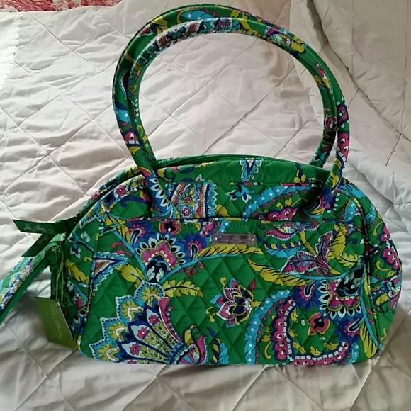Vera Bradley spring pocket book with change purse