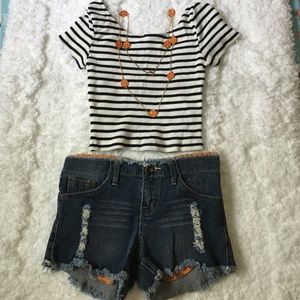 Pre Loved Ripped Shorts  M and H&M Short Top XS