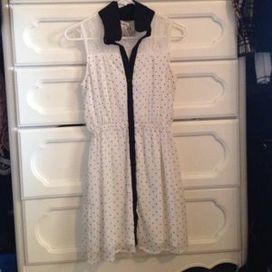 Polka-a-dot button up midi dress