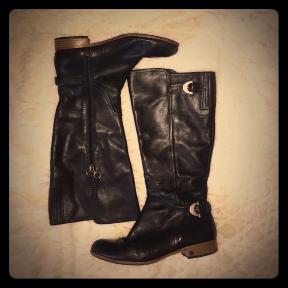 UGGS!