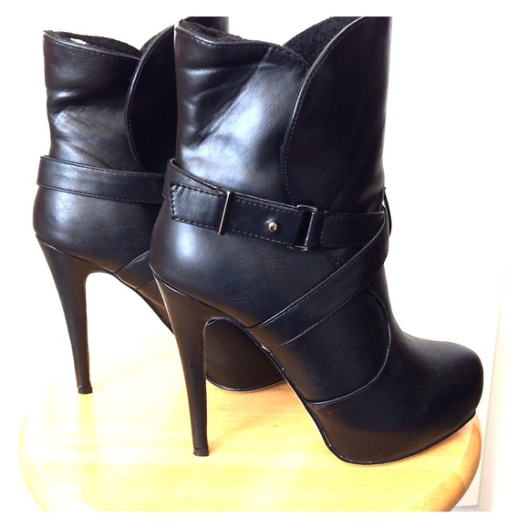 Boots / booties