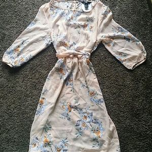 H&M long sleeve dress final markdown