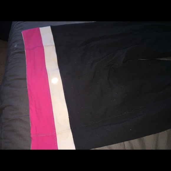 LULULEMON YOGA PANTS