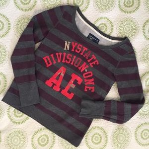 American Eagle- Sweatshirt